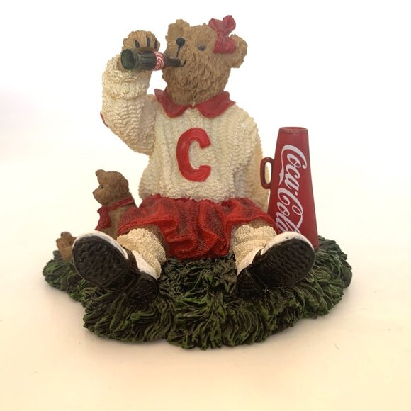 2006 Boyds Bears Figurine Dinah Gimme a C Coca Cola Cheerleader 1st Ed 919938 - Picture 3 of 15